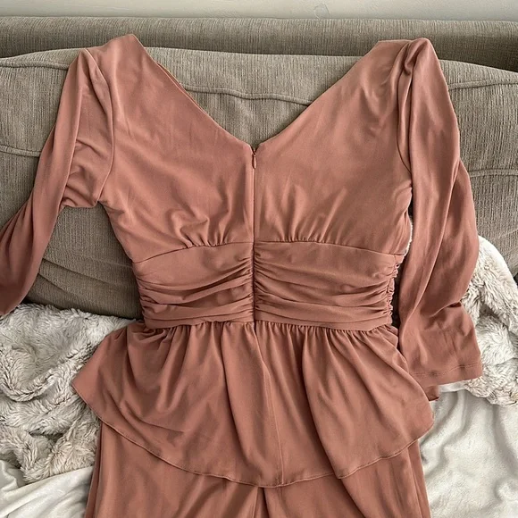 Boston proper dress peplum nude blush 8 - Picture 4 of 4